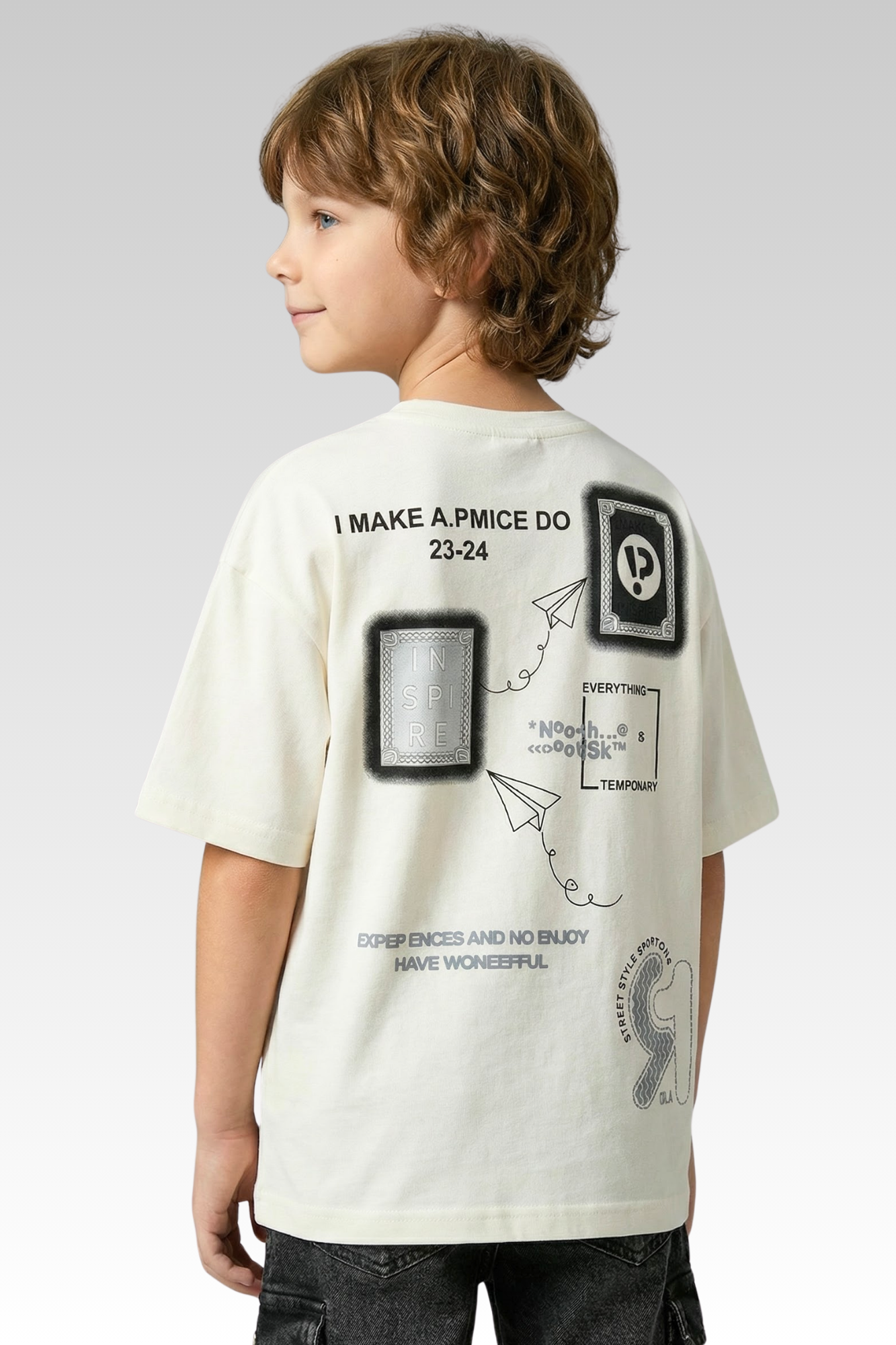 Oversize White Graphic Print T-shirt for Boys