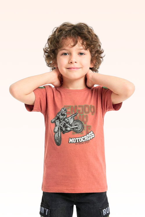 Carrot Red Graphic Print T-shirt for Boys